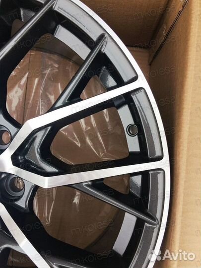 Диски Lexus Toyota R19