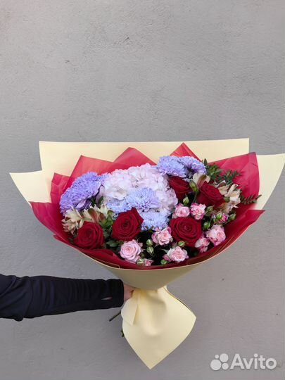 Живые цветы букеты Сочи