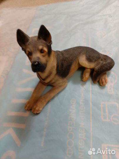 Фигурки и статуэтки, копилки