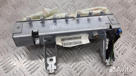 Подушка безопасности пассажира peugeot 407 (97K30I