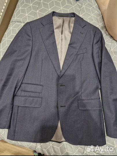 Костюм из 100% шерсти Albione