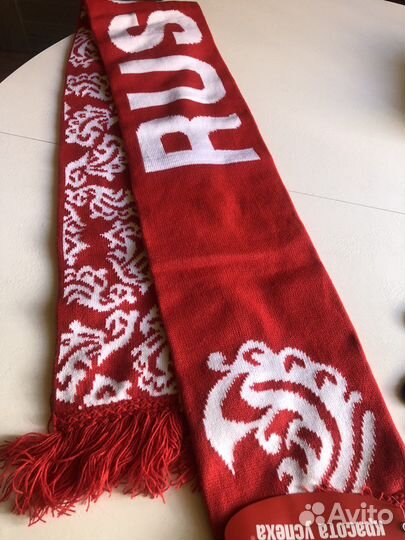 Перчатки и шарф