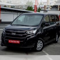 Toyota Noah 2.0 CVT, 2018, 109 000 км, с пробегом, цена 2 399 000 руб.