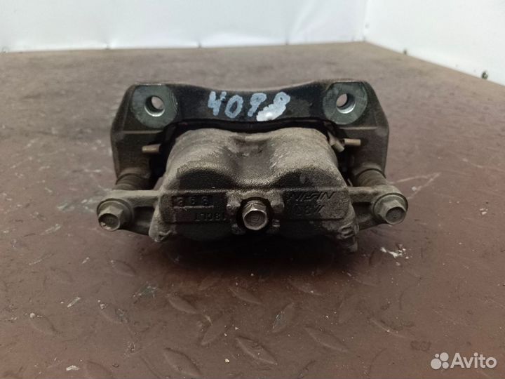 Суппорт тормозной передний левый Honda Cr-V K24Z1