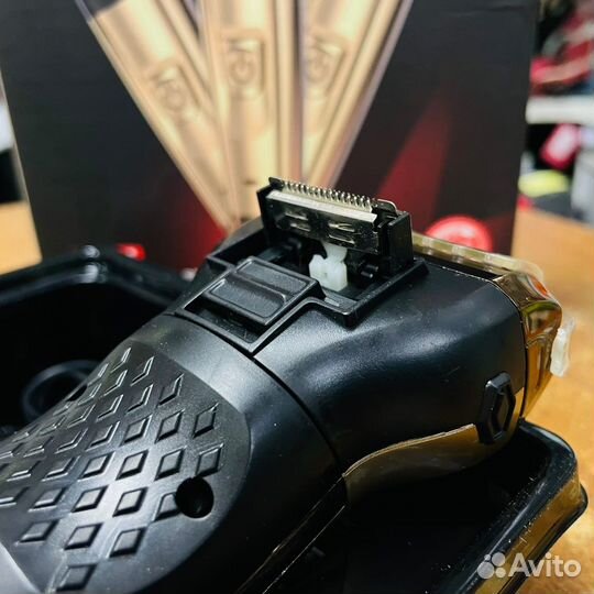 Триммер Geemy GM-6591
