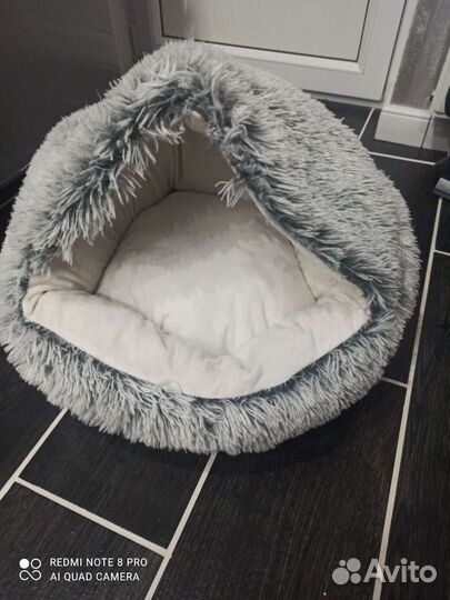 Лежанка для собак и кошек