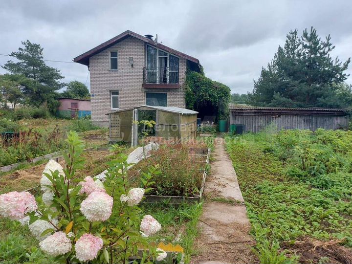 Дом 88 м² на участке 18 сот.