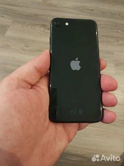 iPhone SE (2020), 64 ГБ