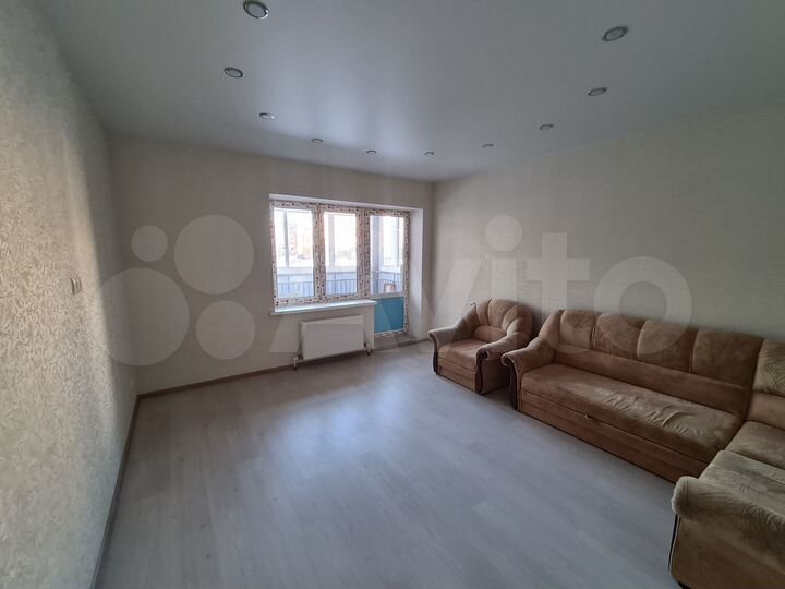 2-к. квартира, 58,3 м², 1/3 эт.