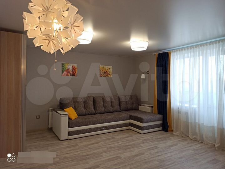 2-к. квартира, 56 м², 1/5 эт.