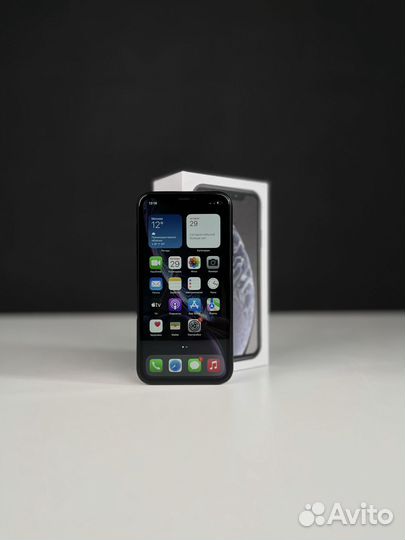 iPhone XR 128GB (Идеал)
