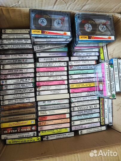 Аудиокассеты Sony, TDK, Maxell, Denon, Konika и др