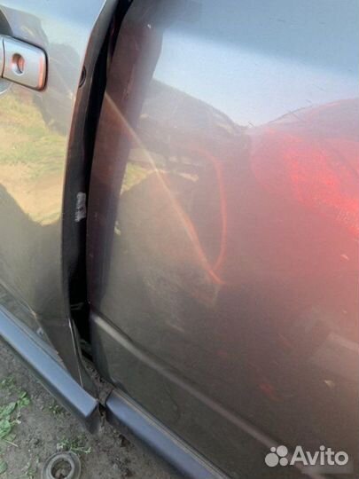 Дверь задняя левая Nissan X-Trail