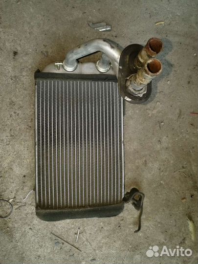 Бампер toyota carina ed