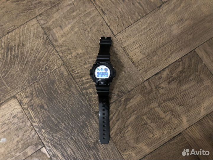 Часы Casio DW 6900NB