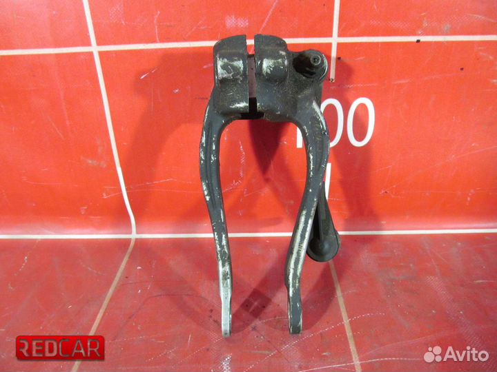 Крепление амортизатора стойки прав BMW 7 G11 (15)