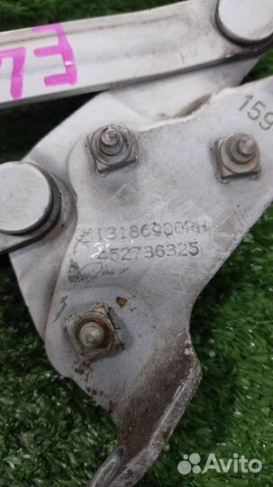 Петля капота правая Opel Corsa D 2011