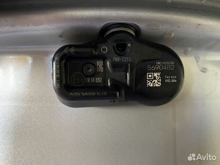 Датчик давления в шинах toyota