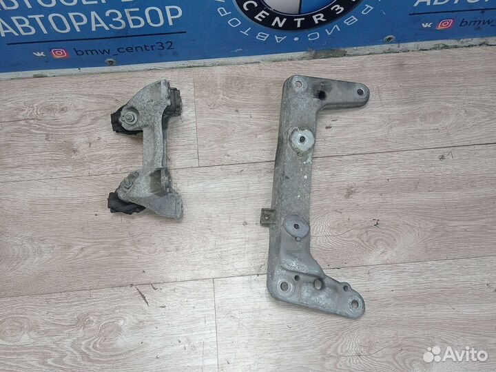 Крепление АКПП на BMW 3 f30