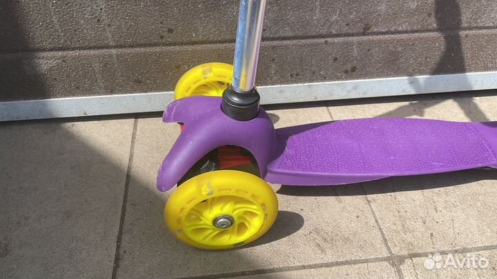 Самокат детский трехколесный