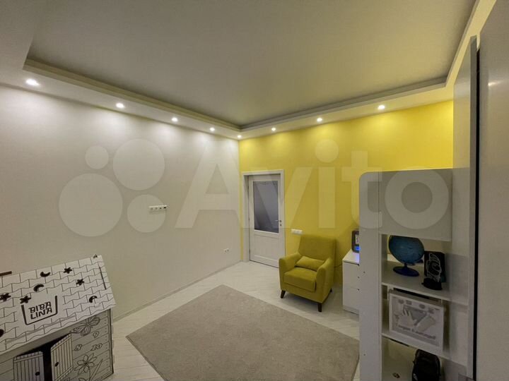 Дом 340 м² на участке 10,5 сот.