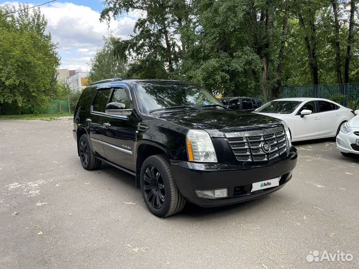 Cadillac Escalade AT, 2009, 225 000 км