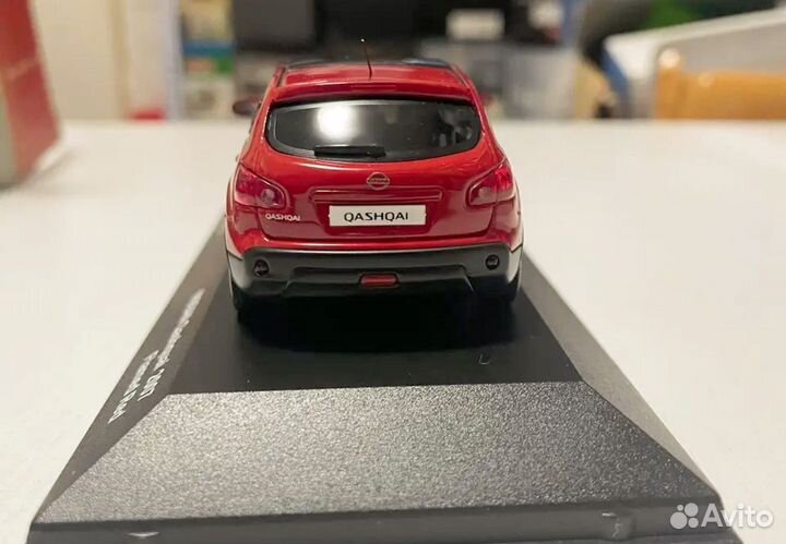 Модель nissan qashqai 2007 1:43