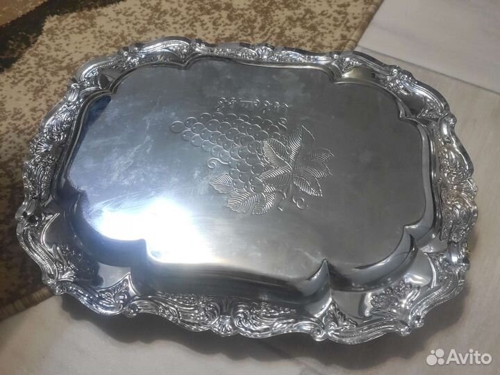 Поднос жестяной
