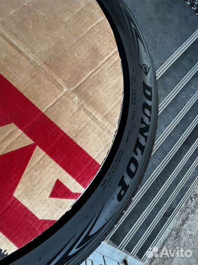 Dunlop Sport Maxx RT 245/45 R20