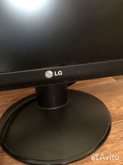 Монитор LG