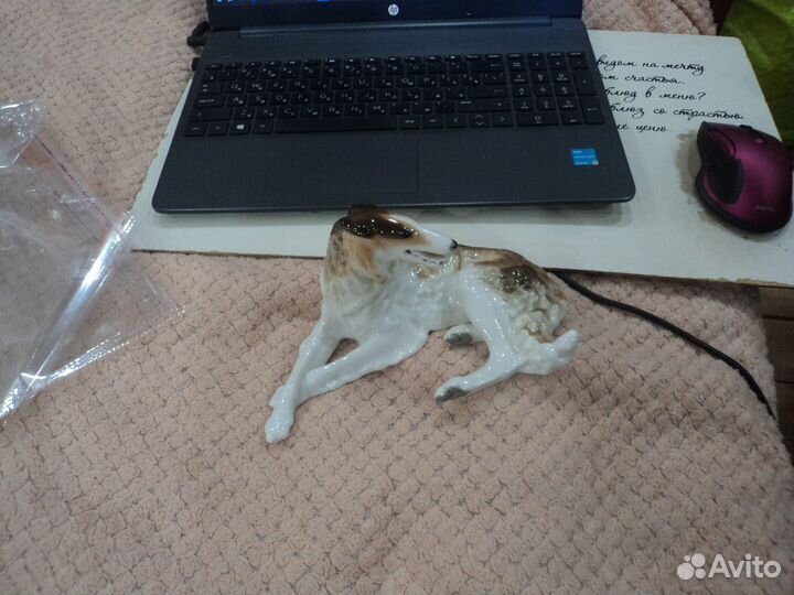 Фарфорoвая стaтуэтка.Собака.Борзая.лфз