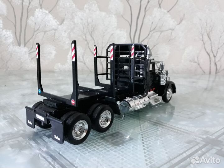 Модель kenworth лесовоз