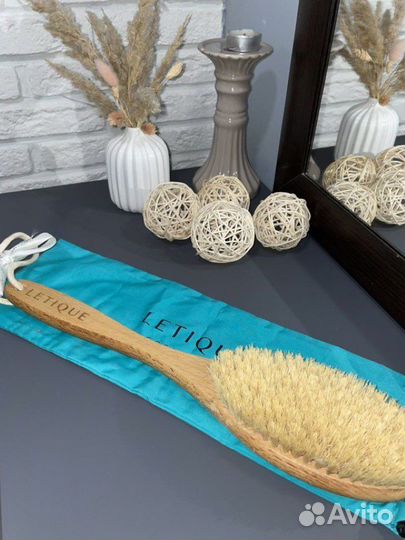 Щетка для сухого масса Letique