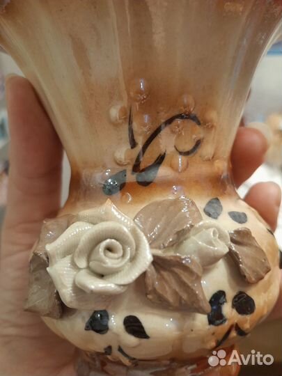 Ваза для цветов фаянс цветы