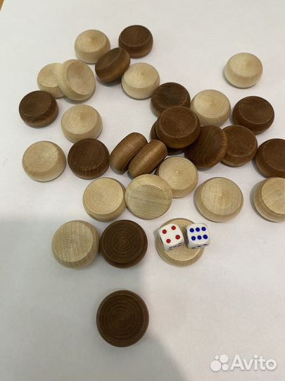 Шашки, зарики, кубики, нарды