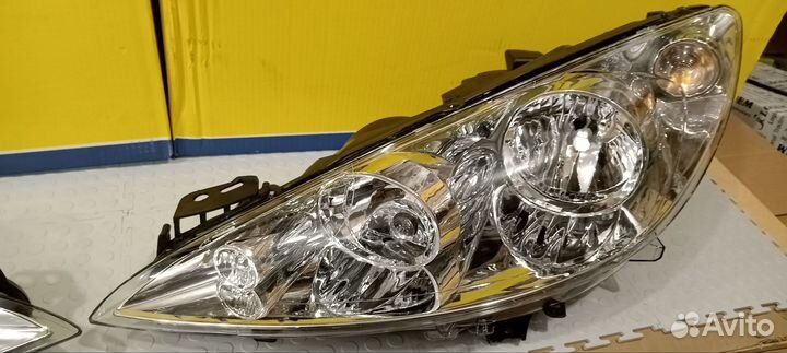 Фара левая Peugeot 408, 308