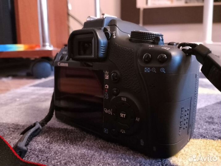 Зеркальный фотоаппарат canon EOS 500d + 55-250 mm