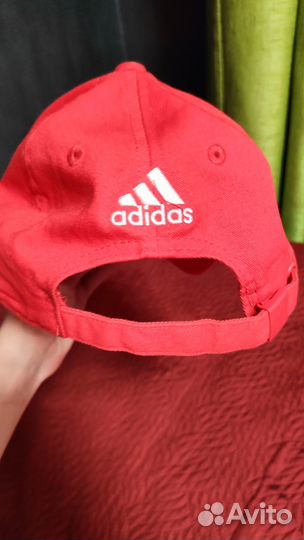 Прекрасная Кепка Adidas
