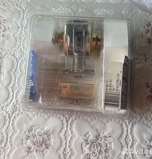 Дверные ручки