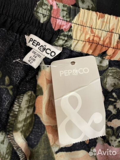 Цветочные летящие бохо шорты со шлейфом М