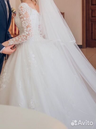 Свадебное платье