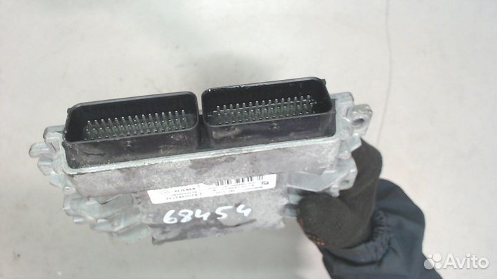 Блок управления двигателем Dacia Sandero, 2009