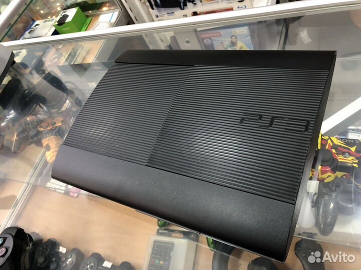 Sony PS3 Super Slim и 80 игр