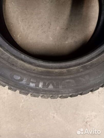 Kumho 792 205/60 R16