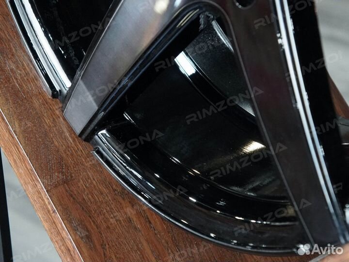 Литые диски Shogun R16 на Polo. Арт079