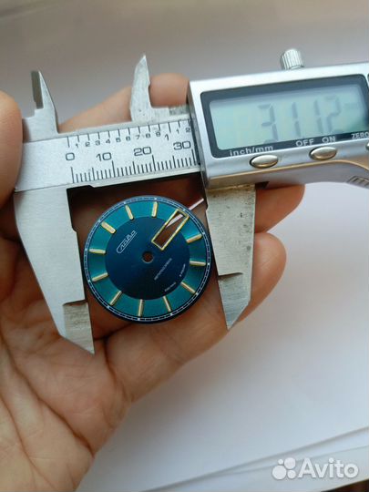 Часы винтажные циферблат слава новый