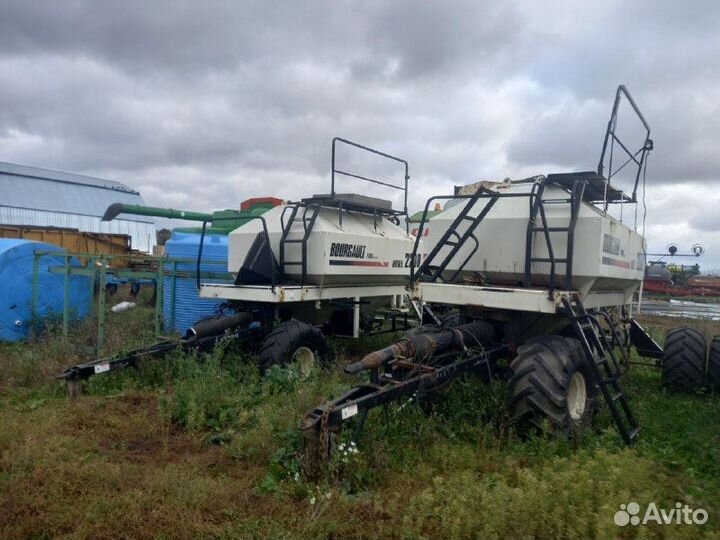 Сеялка Bourgault 8810, 2008