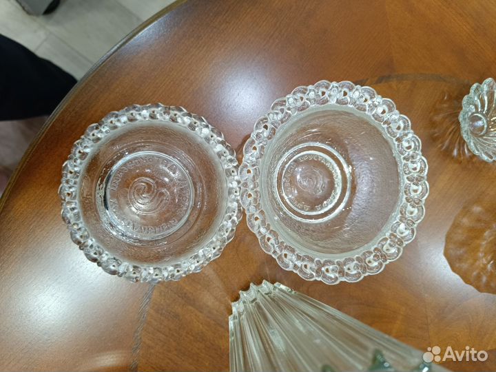 Салатик, вазочки, стопки, тортовница