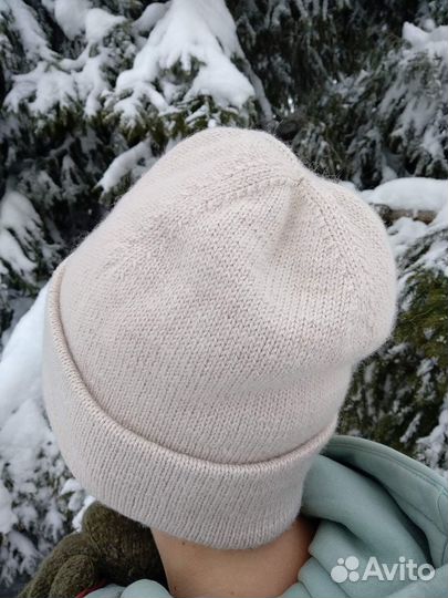 Шапка женская с королевской альпакой