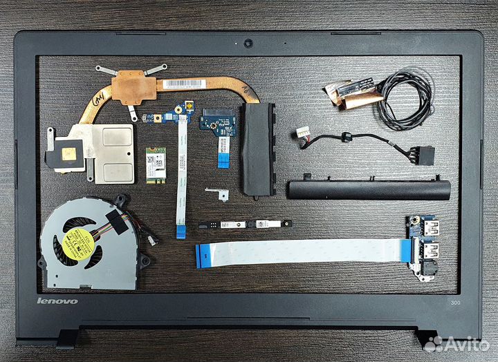 Запчасти и комплектующие на Lenovo 300-15isk